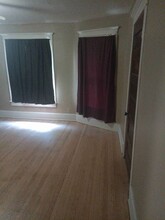 1101 S Galena Ave-Unit -2 in Freeport, IL - Building Photo - Building Photo