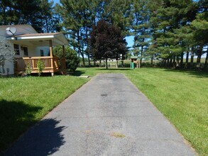 300 Monticello Ln in Blacksburg, VA - Building Photo - Building Photo