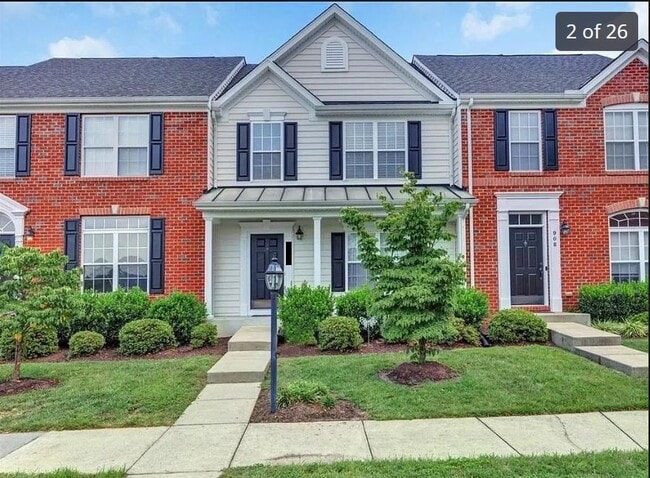 property at 910 Wellston Ct