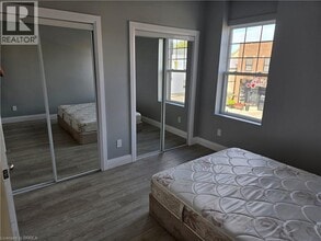 140 Murray St in Brantford, ON - Building Photo - Building Photo