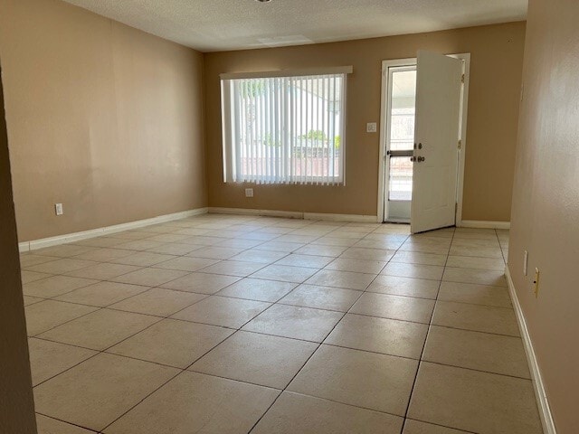 2649 Andover Ave, Unit 4