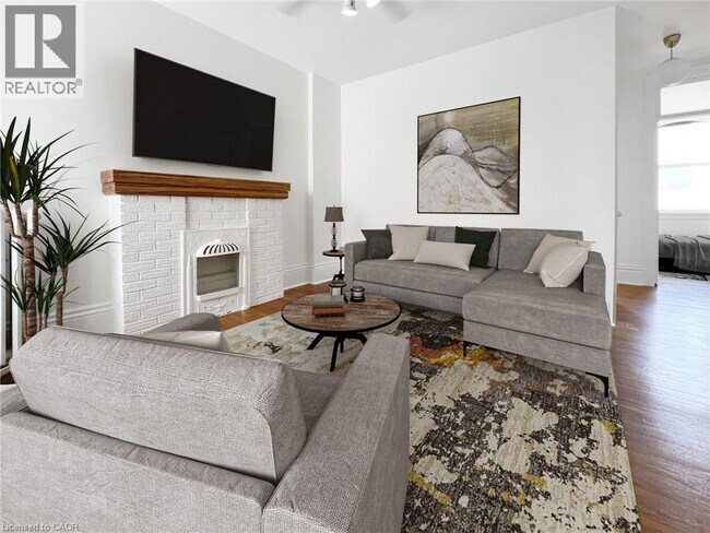 property at 112 West Avenue N