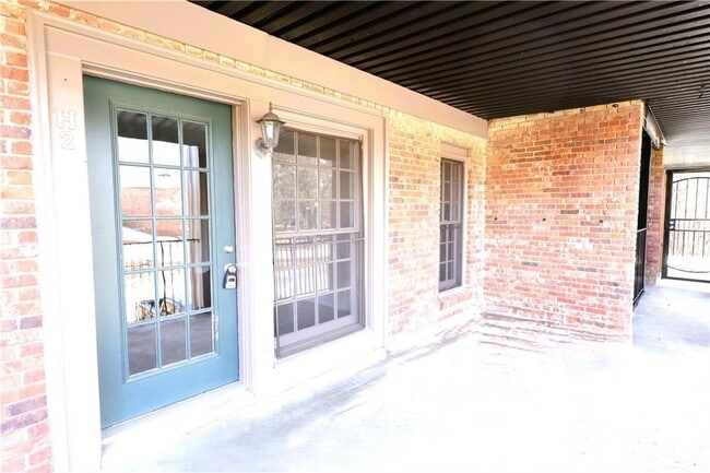 3091 Colonial Way in Chamblee, GA - Building Photo - Building Photo