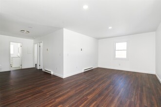 2845 NY-9G in Rhinebeck, NY - Building Photo - Building Photo