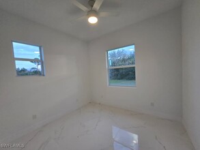 5010 Gunn Pl in La Belle, FL - Building Photo - Building Photo