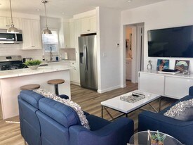 4457 S Centinela Ave, Unit 4457 in Los Angeles, CA - Building Photo