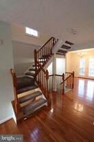 8552 Paragon Ct in Upper Marlboro, MD - Foto de edificio - Building Photo