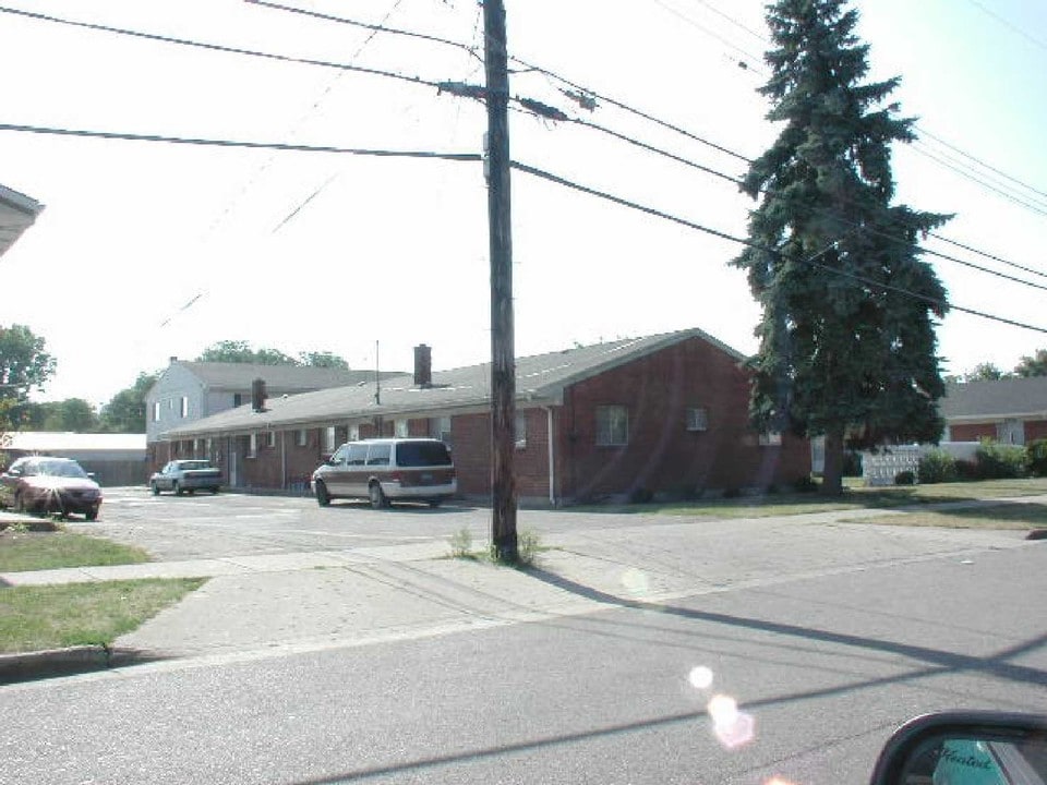 2872 Taft Ave SW in Wyoming, MI - Foto de edificio