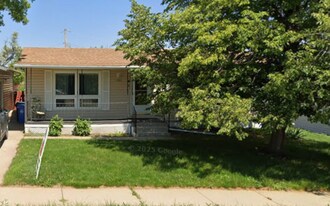 1501 Brentwood St in Rapid City, SD - Building Photo