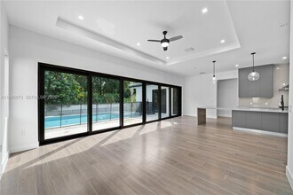 12190 Rhino Oaks Dr in Davie, FL - Building Photo - Building Photo