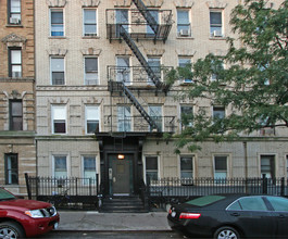 118-120 E 103rd St in New York, NY - Building Photo - Building Photo