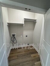 5250 N Cypress Cir in Wichita, KS - Building Photo - Building Photo