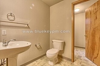 2214 NE 137th Ct in Vancouver, WA - Building Photo - Building Photo