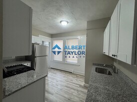 6 Bowdoin Park, Unit 1 in Boston, MA - Building Photo