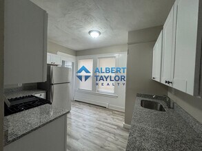 6 Bowdoin Park, Unit 1 in Boston, MA - Building Photo - Building Photo