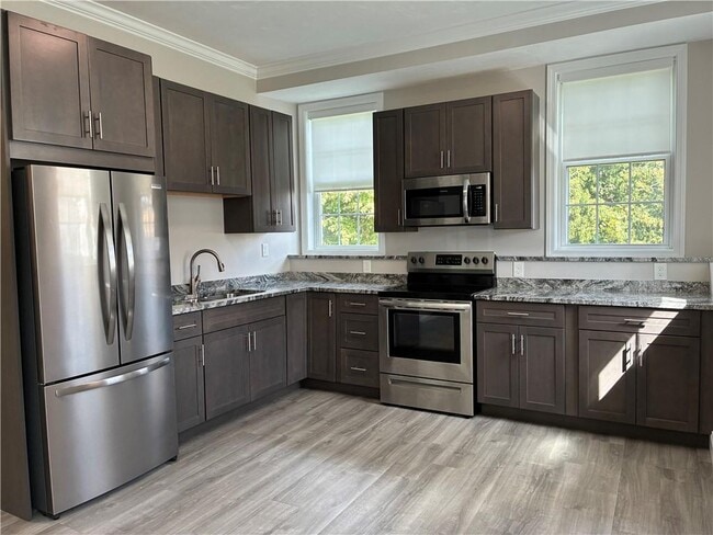 property at 483 N Broadway