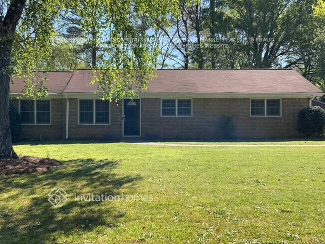 property at 404 Seneca Ct