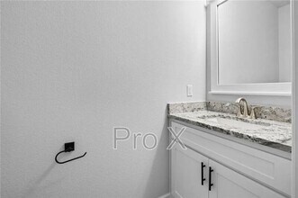 1804 Charles St in Pea Ridge, AR - Building Photo - Building Photo