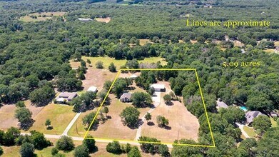 535 Angela Ln in Greenville, TX - Foto de edificio - Building Photo
