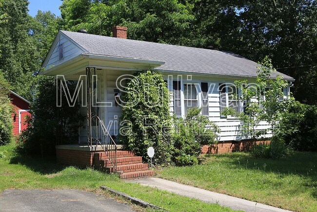 2404 Farthing St in Durham, NC - Building Photo - Building Photo