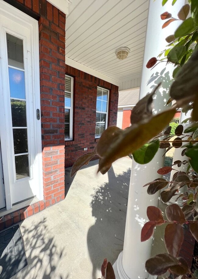 4556 Deslin Dr in Tallahassee, FL - Building Photo - Building Photo