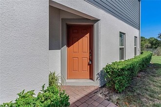 2875 Narcoossee Cmns Wy in St. Cloud, FL - Building Photo - Building Photo