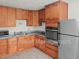 1448 Merced St in Richmond, CA - Building Photo