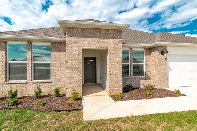 429 W Gosling Isle in Farmington, AR - Building Photo - Building Photo