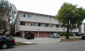 1615 Greenfield Ave Apartments