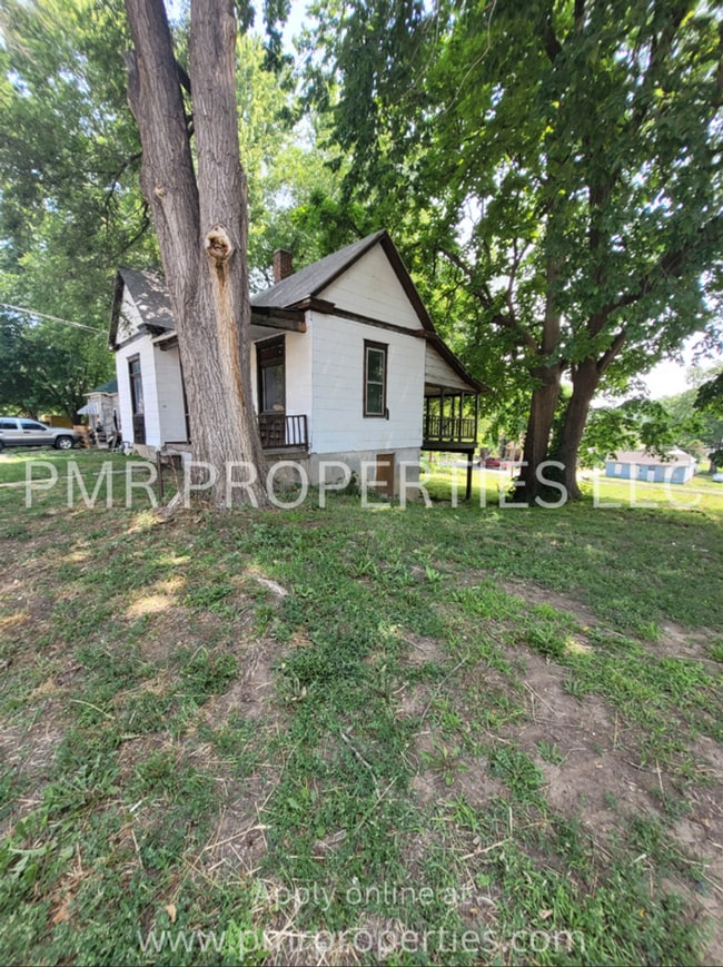 property at 603 S 20th St
