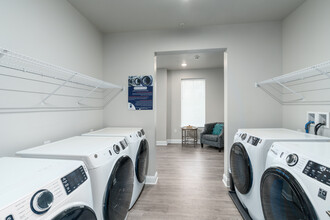 200 5th Apartments in York, PA - Building Photo - Interior Photo