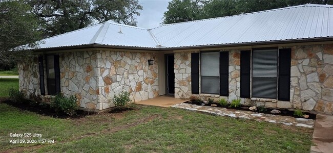 property at 500 Wanta Hide A Way Dr