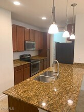 7757 Bristol Cir in Naples, FL - Building Photo - Building Photo