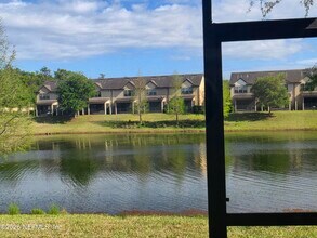 7026 Butterfly Ct in Jacksonville, FL - Building Photo - Building Photo