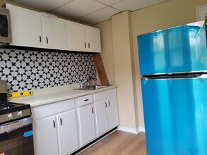 2325 Belgrade St in Philadelphia, PA - Building Photo - Building Photo