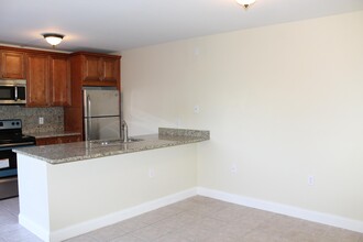 709 Mill Valley Pl in West Palm Beach, FL - Building Photo - Building Photo