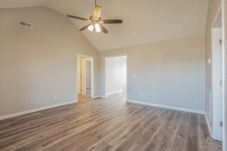 8208 Minehead Dr in Smyrna, TN - Building Photo - Building Photo