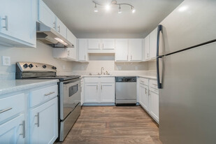 The Avenues at RTP Apartments
