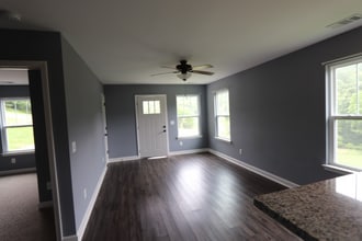 14 Jones Ln in Brush Creek, TN - Building Photo - Building Photo
