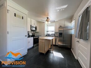 8436 Bay Dr in Pasadena, MD - Building Photo - Building Photo