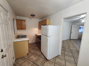 2274 Kearney Ave in San Diego, CA - Building Photo - Building Photo