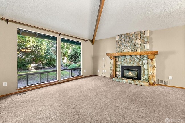 36923 33rd Ave S in Auburn, WA - Foto de edificio - Building Photo