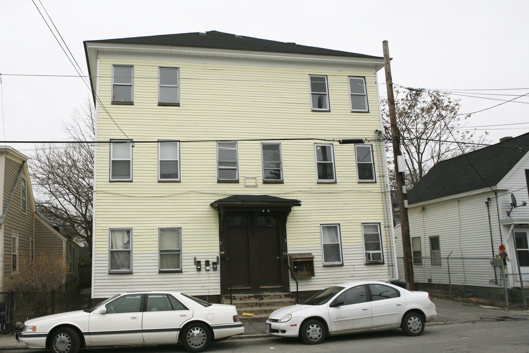 35-37 Fulton St in Lowell, MA - Building Photo