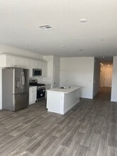 1799 Discovery Rd S in Madera, CA - Building Photo - Building Photo