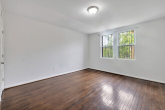 1247 Meigs Pl NE, Unit Apt 2 in Washington, DC - Building Photo - Building Photo