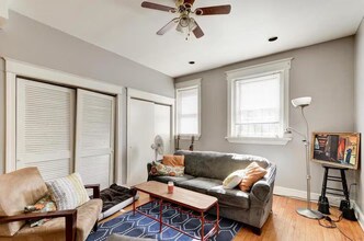 3002 11th St NW, Unit Apt 2 in Washington, DC - Building Photo - Building Photo