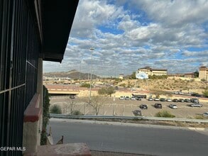 1546 Upson Dr in El Paso, TX - Building Photo - Building Photo