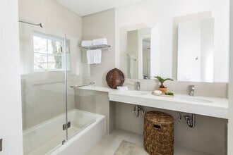 188 1/2 Line St in Charleston, SC - Building Photo - Building Photo