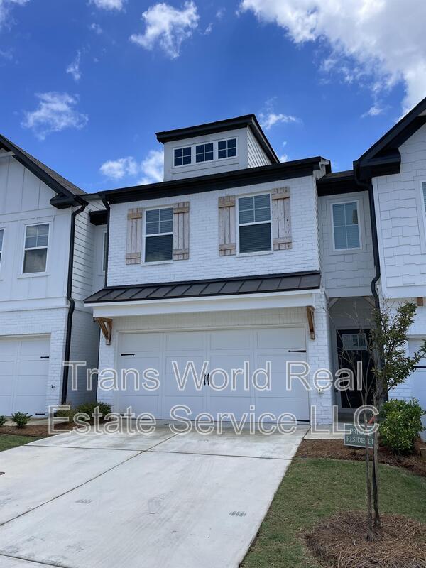 property at 68 Auburn Wds Dr