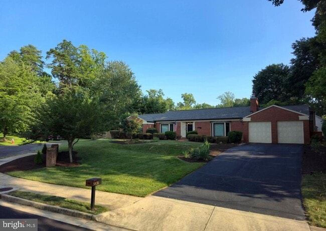 property at 3805 Nalls Rd